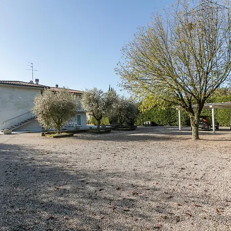 Bed Gold 아파트 카스텔누보델가다